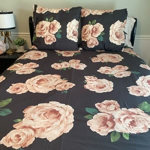 Emily & Merritt Bed of Roses Duvet Cover and 2 Euro Shams from Pottery Barn.